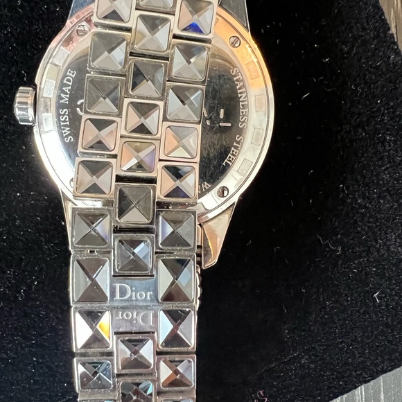 Christian Dior crystal watch like new - Picture 8 of 9
